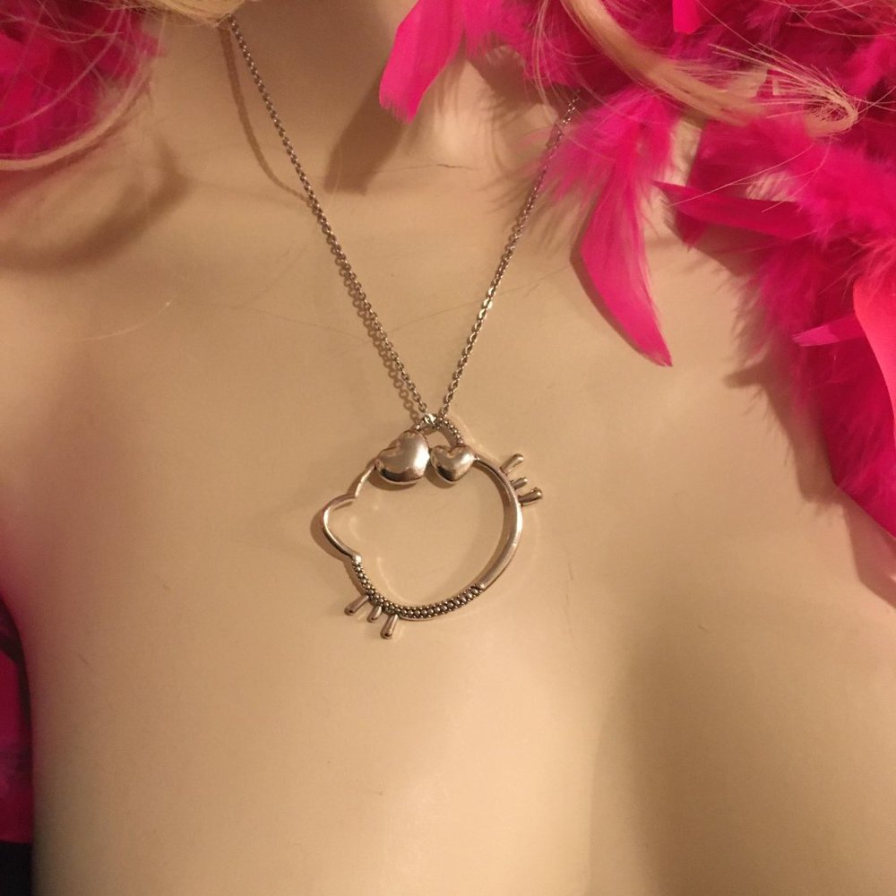ADORABLE baby doll hello kitty  lingere set and matching necklace set! - Picture 10 of 17